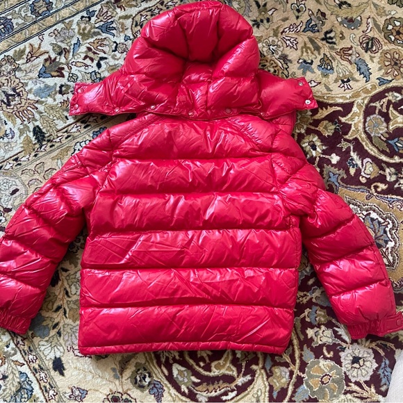 Moncler Red Puffer Kids - Picture 11 of 15